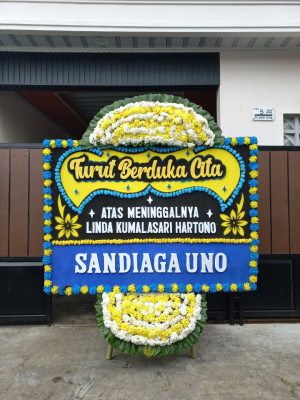 Papan Bunga Duka di Bencahlesung